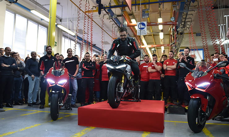 First Ducati Panigale V4 is built